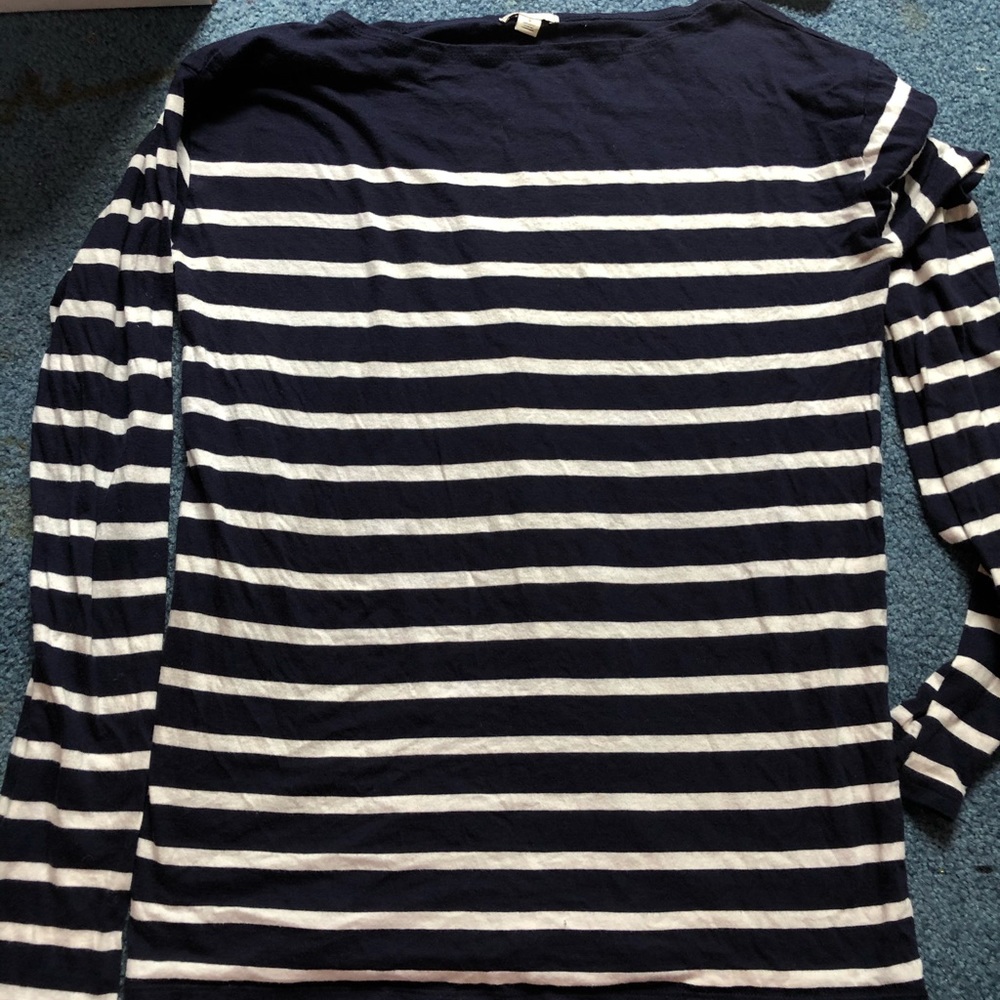 Gap long sleeve TShirt